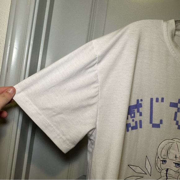 Romwe White Crew Neck Short Sleeve Anime Graphic Tee size M - Picture 4 of 10